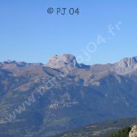 Au loin, la Grande Séolane…