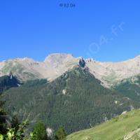 (Larche) Au centre : Tête du Coin de l'Ours